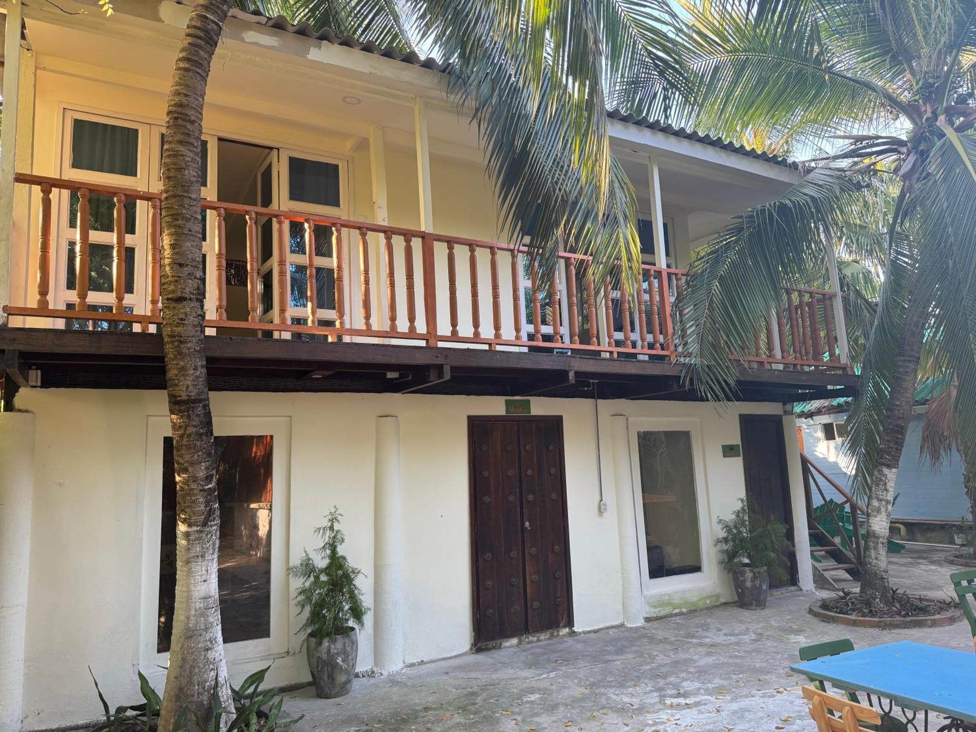Casa Lolas House By Ctglifetravelers Исла Гранде Екстериор снимка